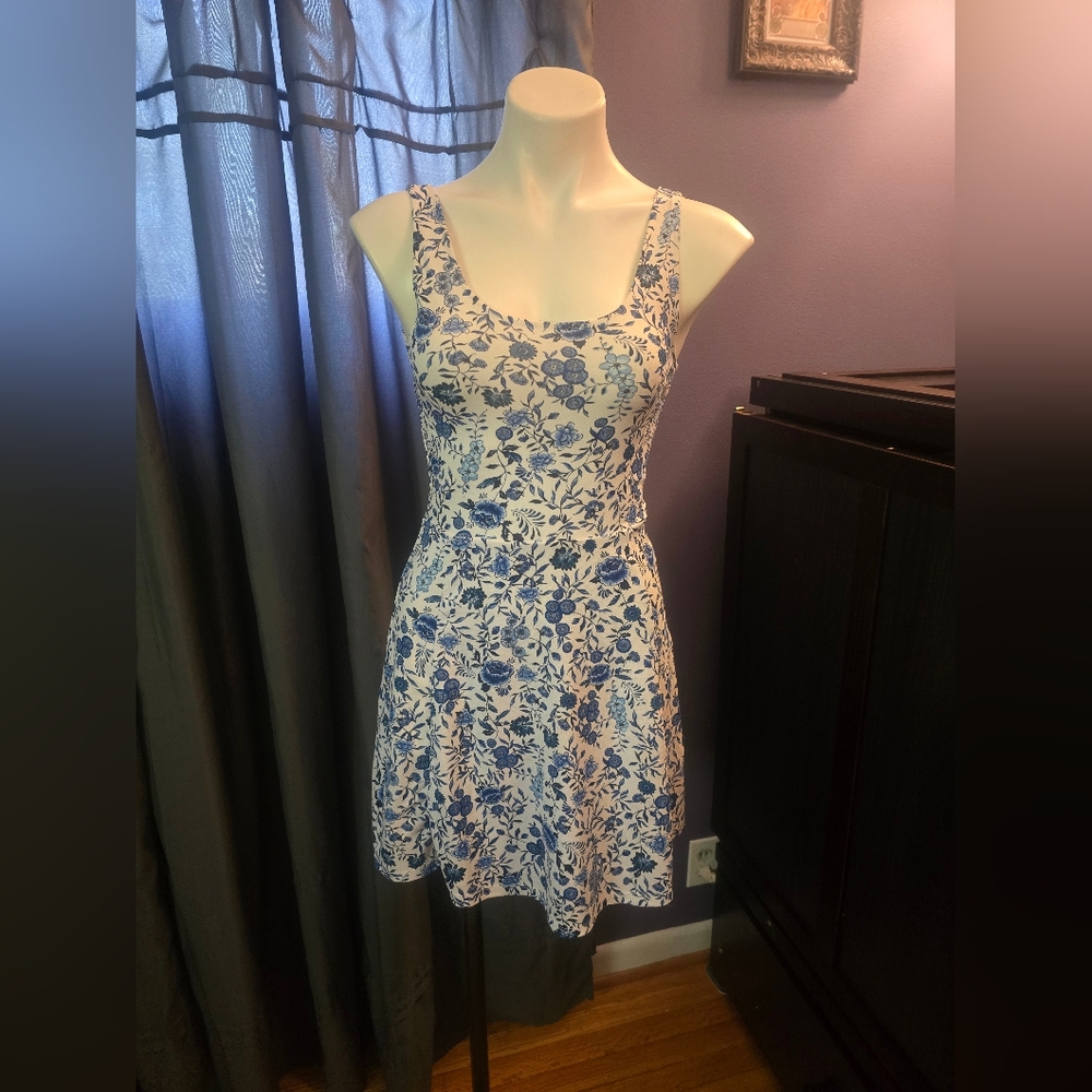 NWT Floral Blue and White Dress